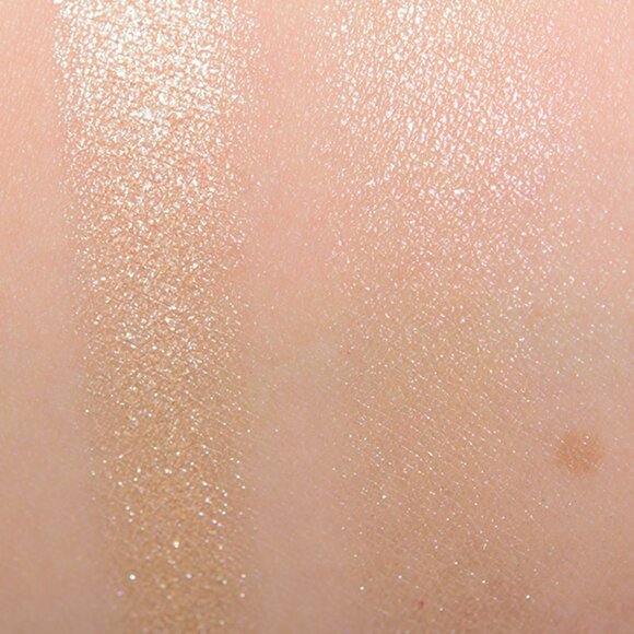 Fenty Beauty: Killawatt Freestyle Highlighter Duo: Lightening Dust Fire Crystal - Picture 3 of 6